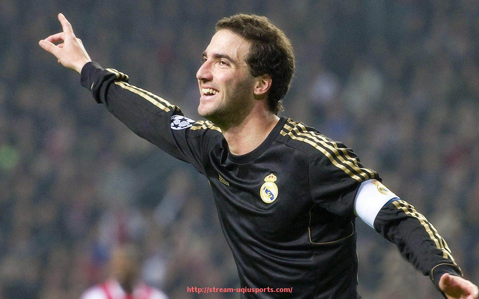 U球体育直播-热刺队在欧冠联赛中的历年战绩与高光表现